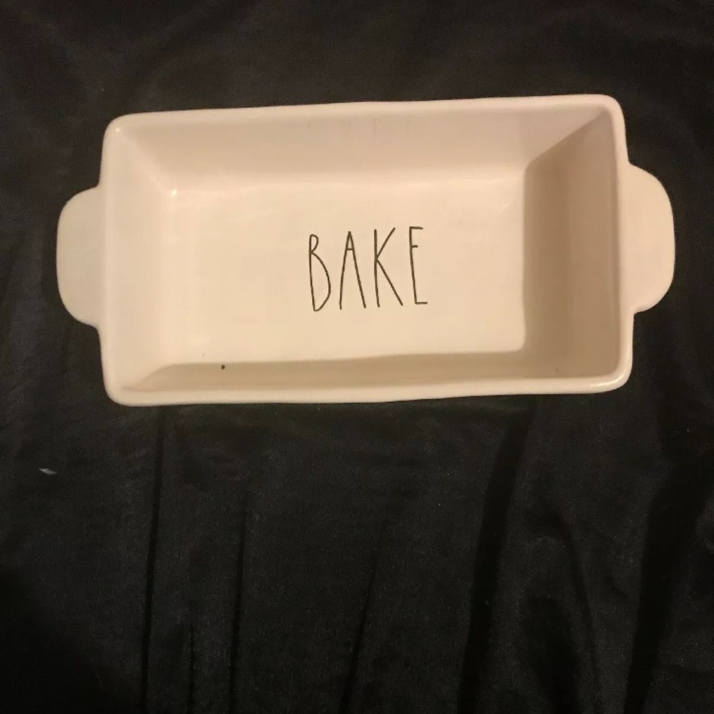 RAE DUNN BAKE CASSEROLE DISH